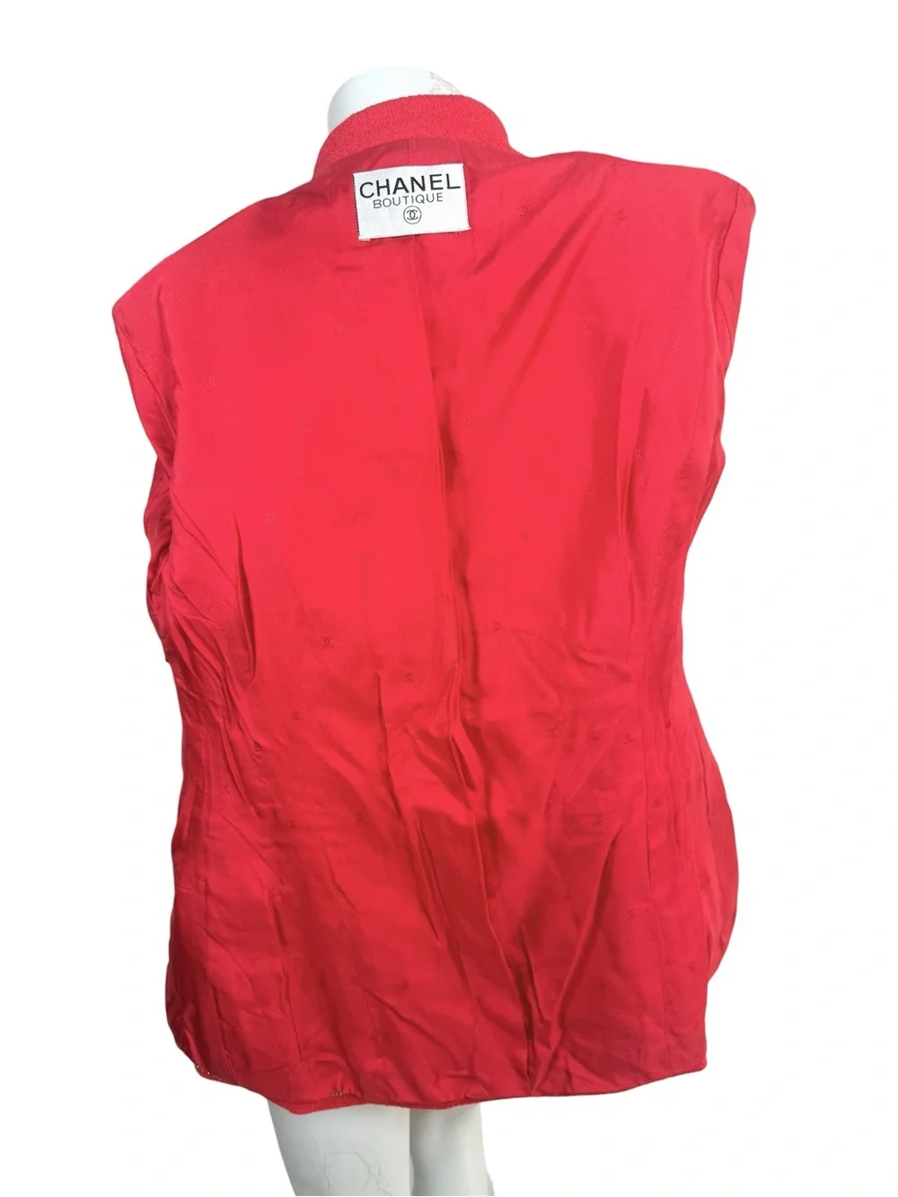 Chanel Vintage 95A Coral Bouclé CC Button Jacket